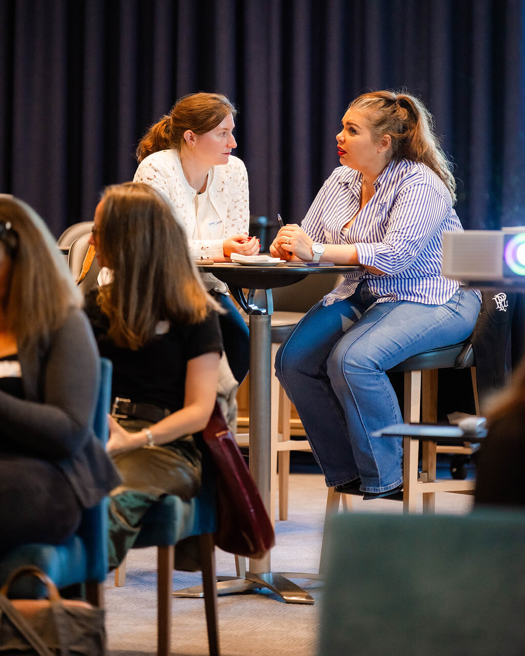 Séance de mentoring stratégique en tête-à-tête, dans un cadre confidentiel